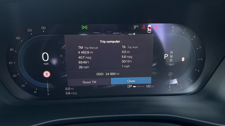 Volvo XC40 2.0 B3P Core 5dr Auto Petrol Estate